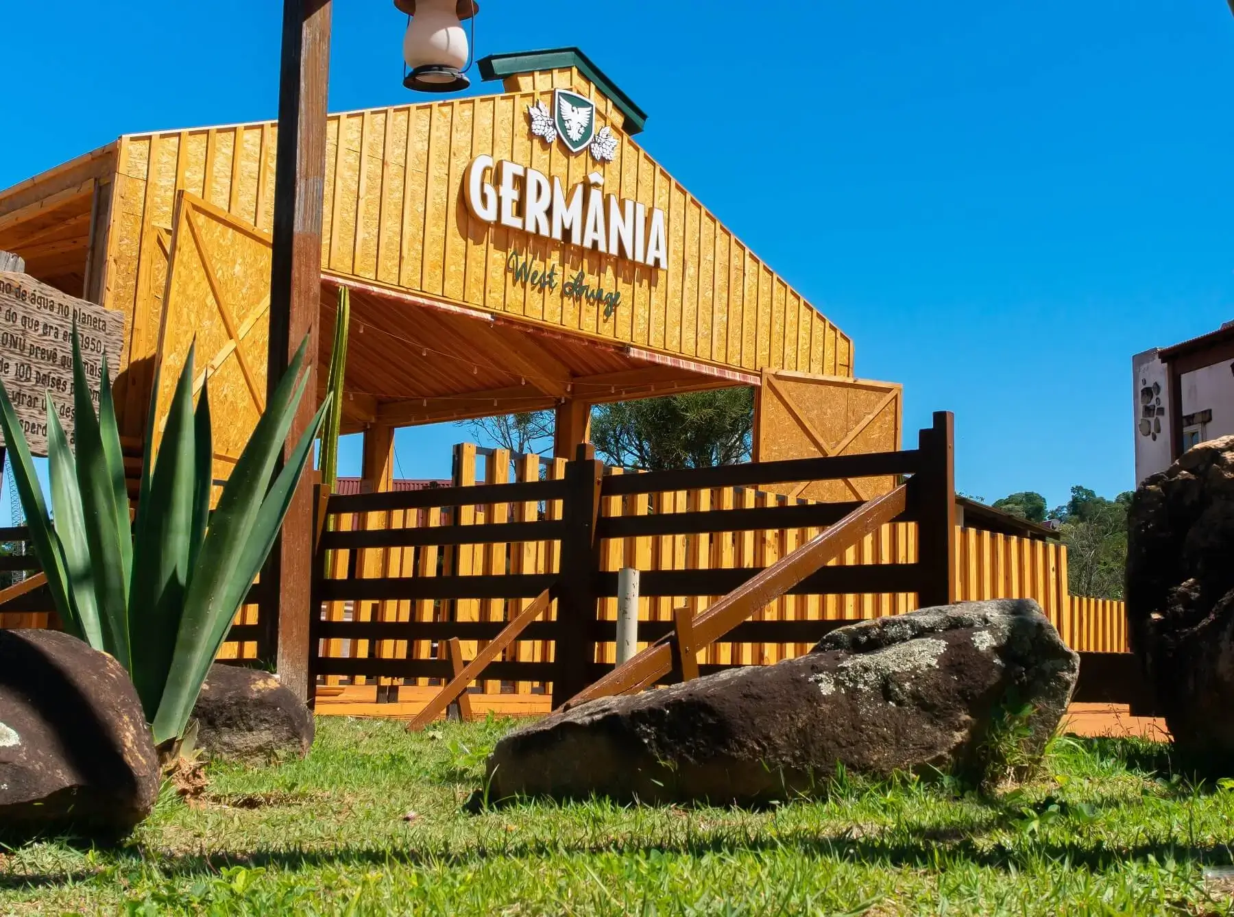 GERMÂNIA® WEST LOUNGE
